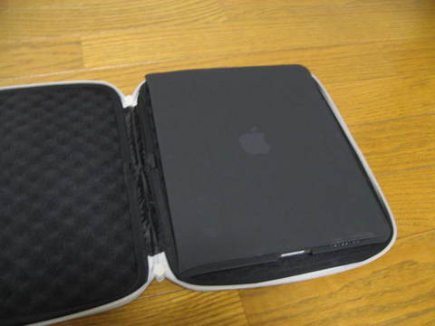 Apple iPad Case[MC361ZM/A]0285.JPG